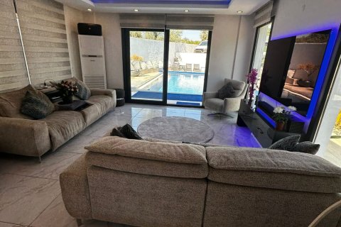 4+1 Villa  i Fethiye, Mugla, Tyrkiet Nr. 232459 - 9