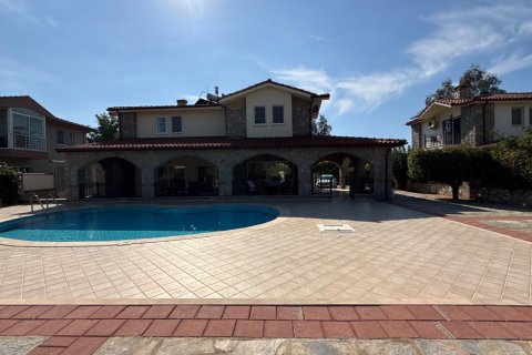 3+1 Villa  i Fethiye, Mugla, Tyrkiet Nr. 232460