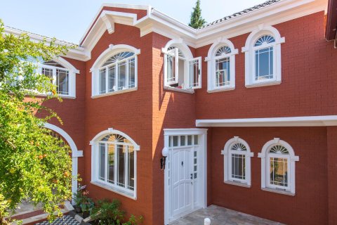 3+1 Villa  i Fethiye, Mugla, Tyrkiet Nr. 232456 - 3