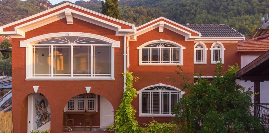 3+1 Villa  i Fethiye, Mugla, Tyrkiet Nr. 232456