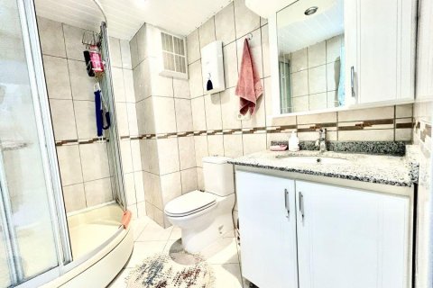 Lägenhet  i Mahmutlar, Antalya, Turkiet Nr. 221586 - 11