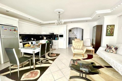 Lägenhet  i Mahmutlar, Antalya, Turkiet Nr. 221586