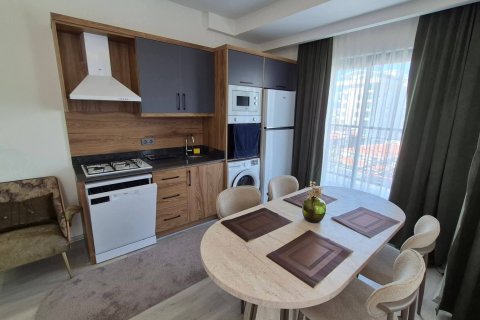 2+1 Lejlighed  i Mahmutlar, Antalya, Tyrkiet Nr. 221584 - 3