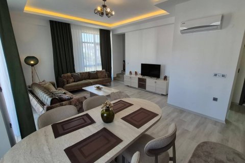 2+1 Lejlighed  i Mahmutlar, Antalya, Tyrkiet Nr. 221584 - 4