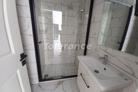 Продажа квартиры  в Мерсине, Турция 1+1, 60м2, №227763 – фото 13