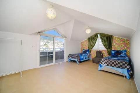 آپارتمان در  Alanya ، ترکیه 3 خوابه ، 140 متر مربع.  شماره 219517 - 8