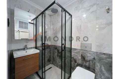 2+1 Wohnung  in Kadikoy, Istanbul, Türkei Nr. 224438 - 10