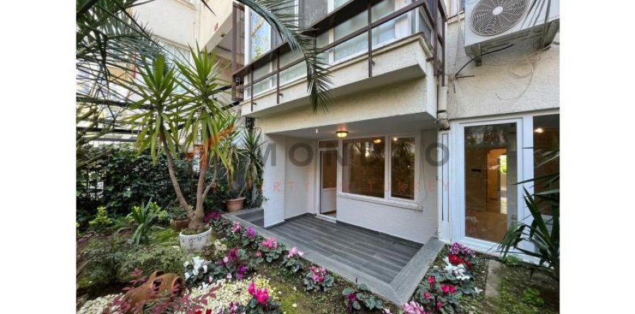 2+1 Wohnung  in Kadikoy, Istanbul, Türkei Nr. 224438