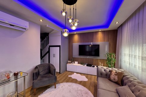 4+1 Lägenhet  i Oba, Antalya, Turkiet Nr. 219962