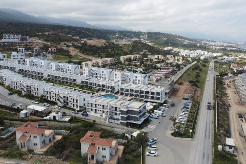 Takvåning  i Girne,  Nr. 224395 - 9