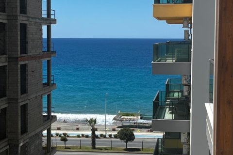 2+1 Lejlighed  i Mahmutlar, Antalya, Tyrkiet Nr. 218697 - 2