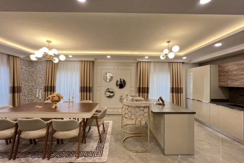 ویلا در Kargicak،  Alanya ، ترکیه 4 خوابه ، 280 متر مربع.  شماره 212007 - 7