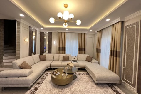 ویلا در Kargicak،  Alanya ، ترکیه 4 خوابه ، 280 متر مربع.  شماره 212007 - 4