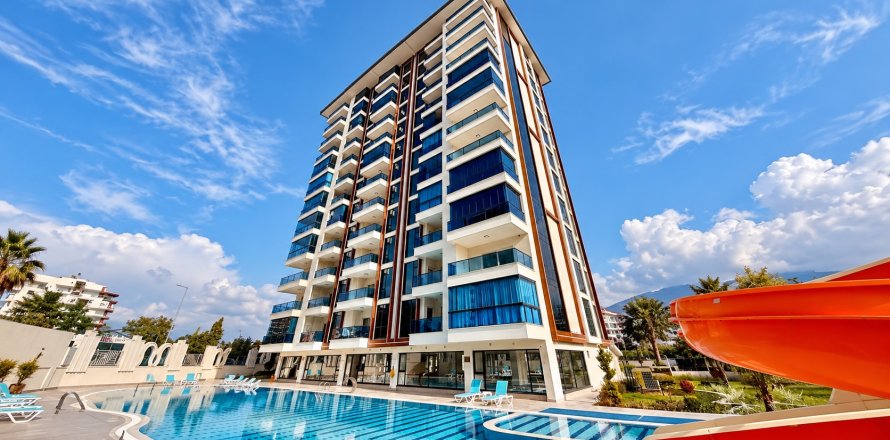Lejlighed i Mahmutlar, Antalya, Tyrkiet Nr. 238047