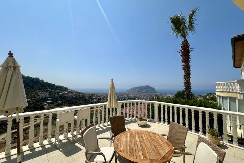 Villa for sale  in Alanya, Antalya, Turkey, 5 bedrooms, No. 217523 – photo 2