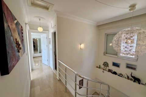 Villa for sale  in Alanya, Antalya, Turkey, 5 bedrooms, No. 217523 – photo 10