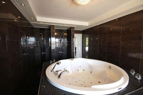 ویلا در  Mahmutlar ، ترکیه 6 خوابه ، 995 متر مربع.  شماره 219212 - 18