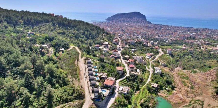 5+1 Villa  in Antalya, Turkey No. 222903