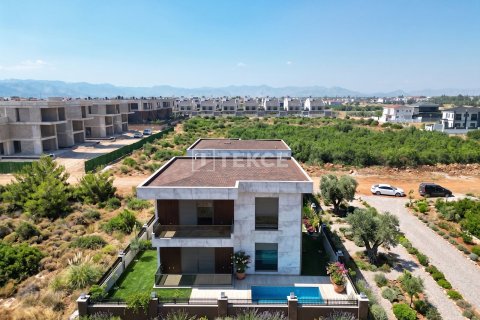 4+1 Villa  i Dosemealti, Antalya, Tyrkia Nr. 227303 - 2