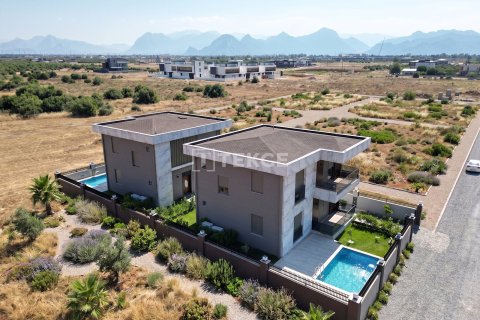 4+1 Villa  i Dosemealti, Antalya, Tyrkia Nr. 227303 - 3