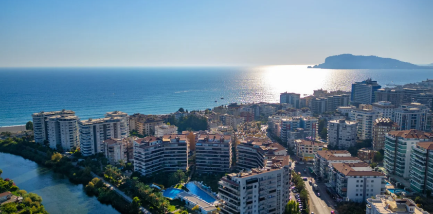 2+1 Lägenhet  i Alanya, Antalya, Turkiet Nr. 221553