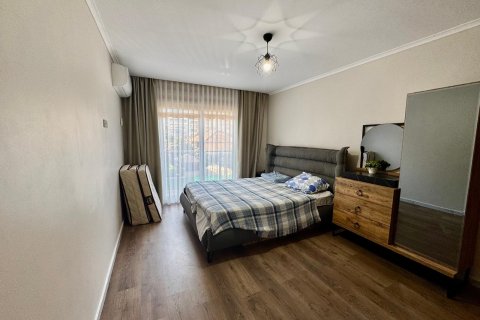 2+1 Leilighet  i Mahmutlar, Antalya, Tyrkia Nr. 221554 - 9