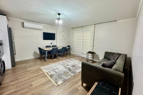 2+1 Leilighet  i Mahmutlar, Antalya, Tyrkia Nr. 221554