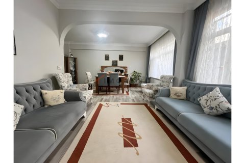 Apartment for sale  in Fatih, Istanbul, Turkey, 3 bedrooms, 115m2, No. 215299 – photo 1