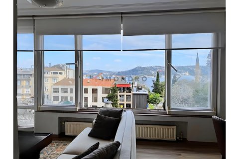 Продажа квартиры  в Бешикташе, Стамбуле, Турция 2+1, 90м2, №215301 – фото 1