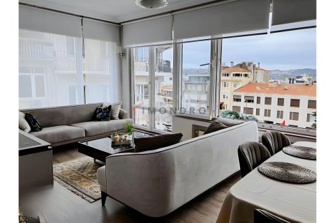 Продажа квартиры  в Бешикташе, Стамбуле, Турция 2+1, 90м2, №215301 – фото 3