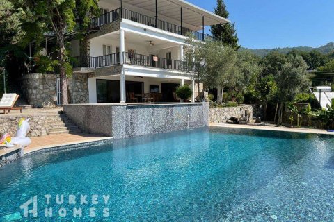 5+1 Villa in Koycegiz, Mugla, Türkei Nr. 233491 - 1