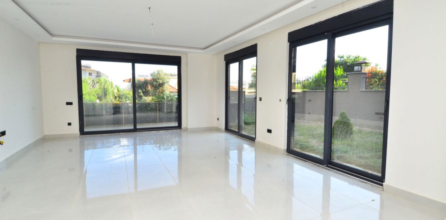 Квартира  4+1 в Аланье, Анталья, Турция №218609