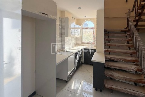 2+1 Villa  in Kusadasi, Aydin, Türkei Nr. 206767 - 7