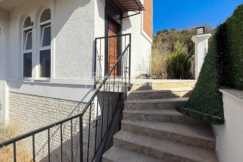2+1 Villa  in Kusadasi, Aydin, Türkei Nr. 206767 - 4