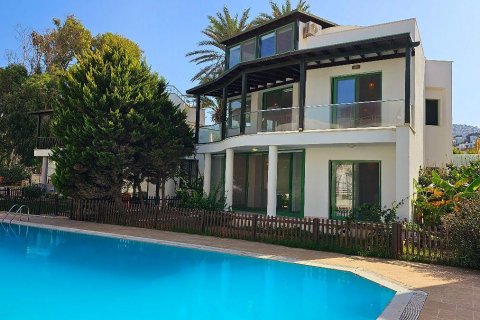 Villa for sale  in Yalikavak, Mugla, Turkey, 3 bedrooms, 230m2, No. 206779 – photo 1