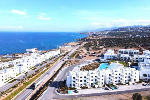 2+1 Lägenhet  i Girne,  Nr. 226781