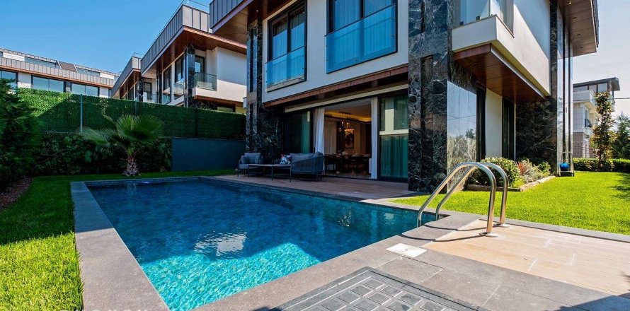 6+1 Villa  i Istanbul, Tyrkia Nr. 233938