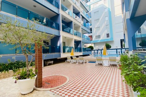 آپارتمان در  Mahmutlar ، ترکیه 1 خوابه ، 75 متر مربع.  شماره 216332 - 25