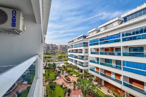 Продажа квартиры  в Кестеле, Анталье, Турция 2 комн., 65м2, №223257 – фото 15