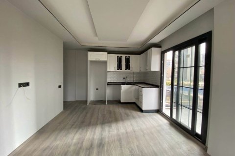 1+1 Apartment in Mersin, Turkey No. 229932