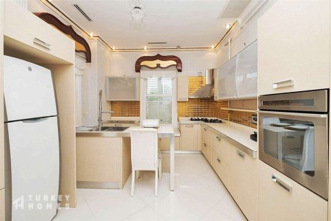 Продажа виллы  в Стамбуле, Турция 10+1, 1000м2, №232722 – фото 7