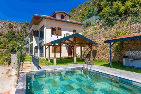 ویلا در  Alanya ، ترکیه 3 خوابه ، 250 متر مربع.  شماره 232717 - 2