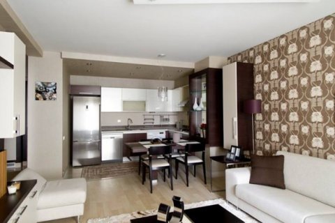 1+1 Lägenhet  i Beylikduezue, istanbul, Turkiet Nr. 228992 - 3