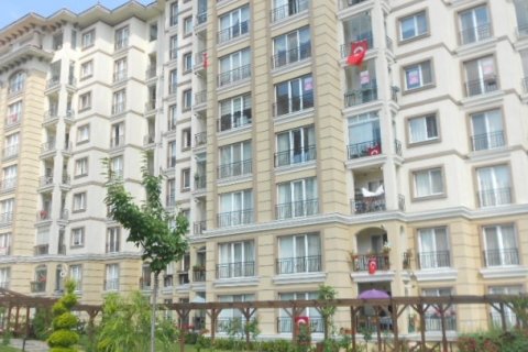 3+1 Lägenhet  i Beylikduezue, istanbul, Turkiet Nr. 228991