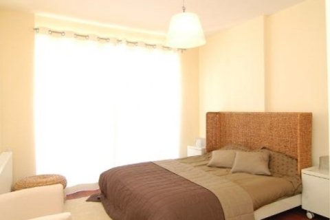 3+1 Lägenhet  i Beylikduezue, istanbul, Turkiet Nr. 228991 - 2