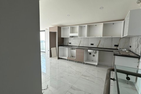 3+1 Lejlighed  i Alanya, Antalya, Tyrkiet Nr. 215479 - 9