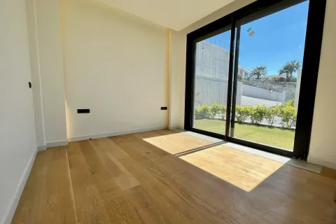 آپارتمان در  Beldibi ، ترکیه 4 خوابه ، 280 متر مربع.  شماره 223853 - 24