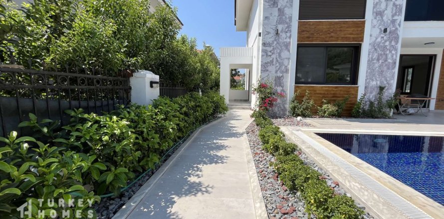 6+1 Villa i Marmaris, Mugla, Tyrkiet Nr. 233455
