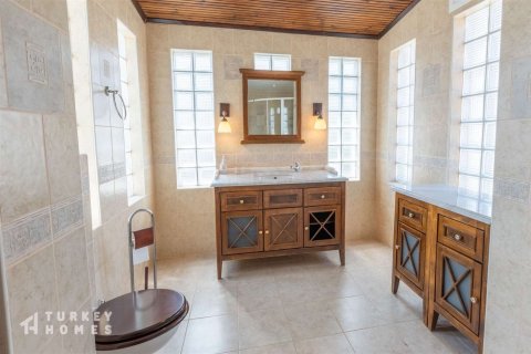 Villa for sale  in Marmaris, Mugla, Turkey, 5 bedrooms, 215m2, No. 233457 – photo 24