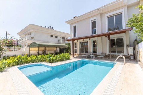 Villa for sale  in Marmaris, Mugla, Turkey, 5 bedrooms, 215m2, No. 233457 – photo 3